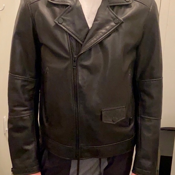 Danier Aviator Jacket - Picture 4 of 7